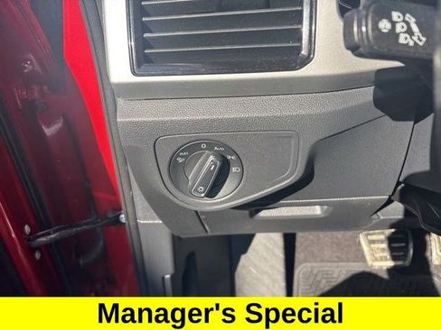 Used 2021 Volkswagen Atlas Cross Sport SEL Premium R-Line AWD/4WD image 19