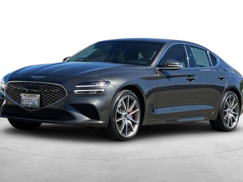 Used 2025 Genesis G70 2.5T image 2