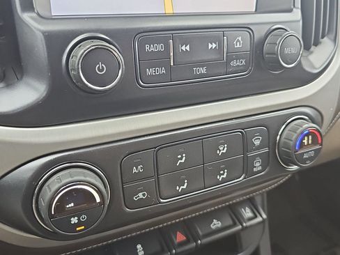 Used 2015 GMC Canyon SLE w/ SLE Convenience Package image 19