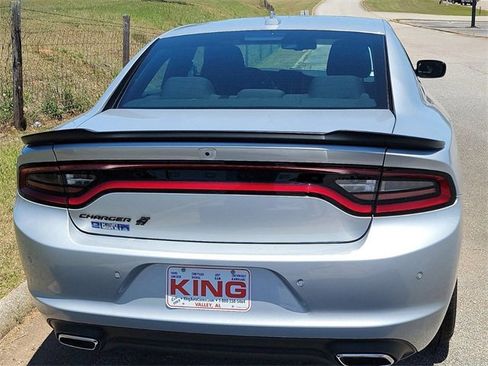 New 2022 Dodge Charger SXT w/ Blacktop Package image 8
