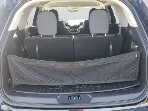 New 2026 Ford Explorer Active AWD/4WD image 8