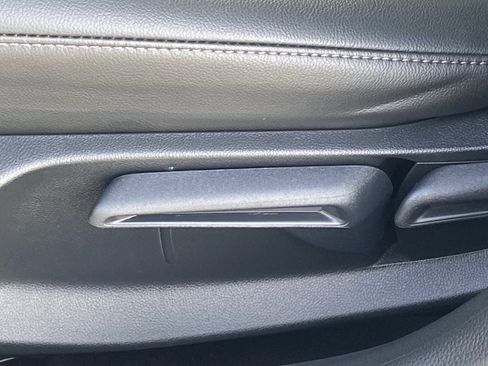 Used 2025 Honda Civic Sport image 28