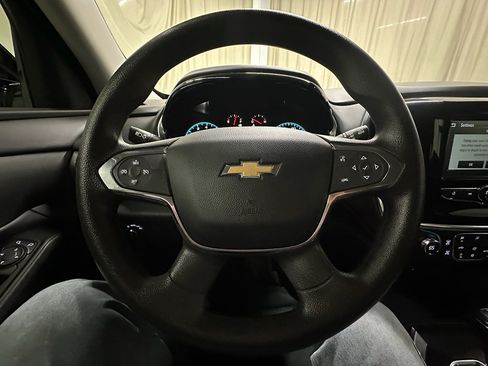 Used 2019 Chevrolet Traverse LS image 29