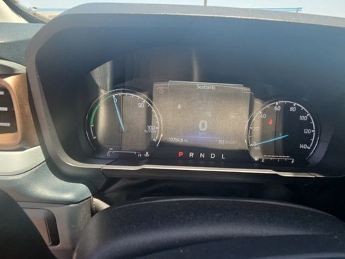Used 2024 Ford Maverick Lariat FWD image 19