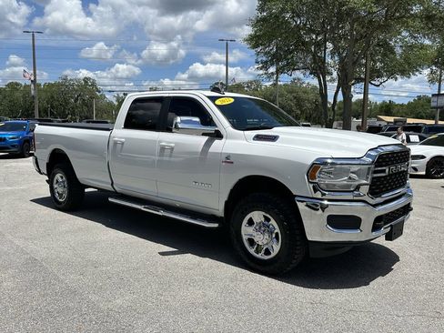 Certified 2022 RAM 2500 Big Horn AWD/4WD image 9