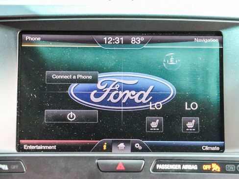 Used 2016 Ford Explorer XLT w/ Equipment Group 202A AWD/4WD image 15