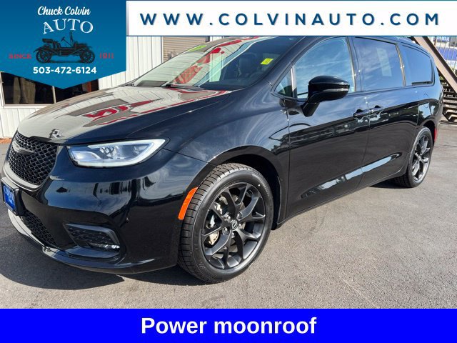 Used 2025 Chrysler Pacifica Limited FWD image 2