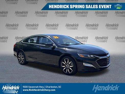 Used 2023 Chevrolet Malibu RS image 1