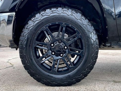 Used 2019 Toyota Tundra SR5 image 34