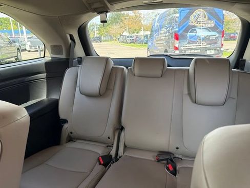 Used 2024 Honda Odyssey Elite image 14