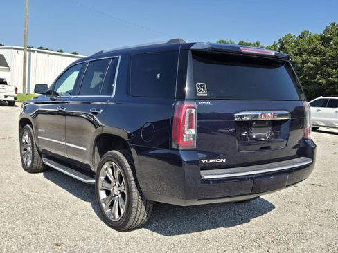 Used 2017 GMC Yukon Denali w/ Open Road Package RWD image 5
