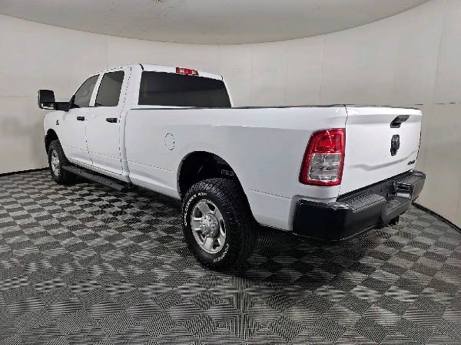 Used 2024 RAM 2500 Tradesman w/ Snow Chief Group AWD/4WD image 7