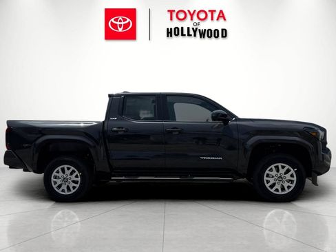 New 2026 Toyota Tacoma SR5 RWD image 3