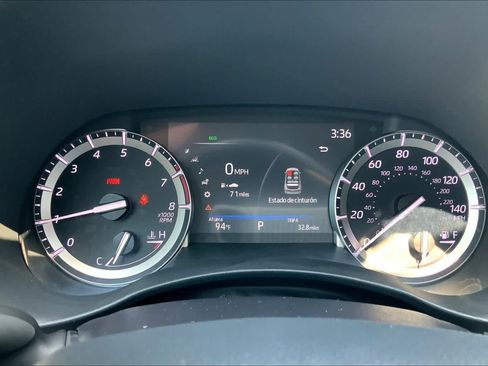 Used 2022 Toyota Highlander XLE image 57