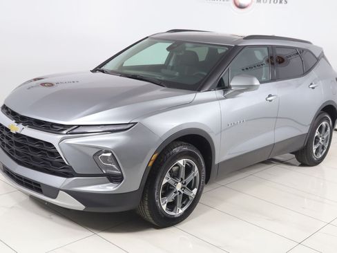 Used 2024 Chevrolet Blazer LT w/ Convenience Package FWD image 21