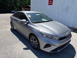 Used 2024 Kia Forte LXS FWD video 1