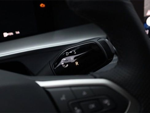 New 2026 Volkswagen Tiguan SE R-Line image 15