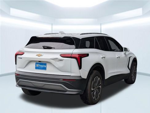 Used 2024 Chevrolet Blazer EV LT AWD/4WD image 6