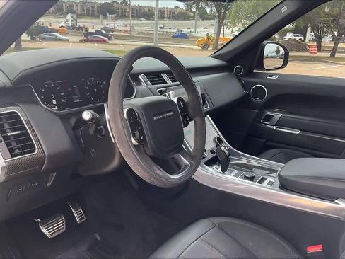 Used 2021 Land Rover Range Rover Sport HST AWD/4WD image 2