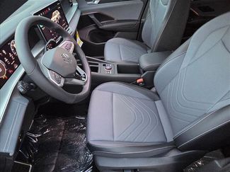 New 2026 Volkswagen Tiguan SE R-Line video 4