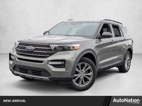Used 2020 Ford Explorer XLT w/ Equipment Group 202A image 1