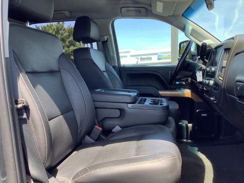 Used 2018 Chevrolet Silverado 2500 LTZ w/ Duramax Plus Package AWD/4WD image 35