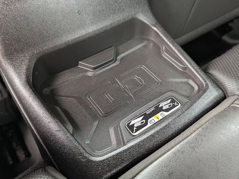 Used 2017 Chevrolet Camaro LT image 13