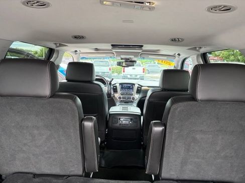 Used 2017 GMC Yukon Denali w/ Open Road Package AWD/4WD image 35