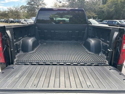 Used 2025 Chevrolet Silverado 1500 LT image 47