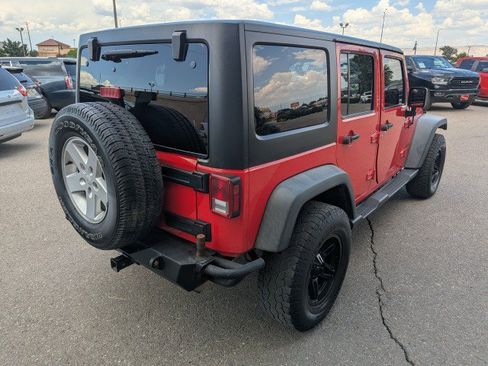 Used 2018 Jeep Wrangler Unlimited Sport S AWD/4WD image 5