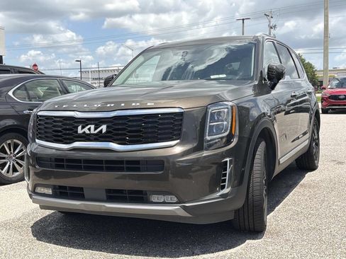 Used 2022 Kia Telluride SX FWD image 1