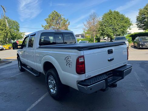 Used 2016 Ford F250 Lariat w/ Lariat Ultimate Package AWD/4WD image 8