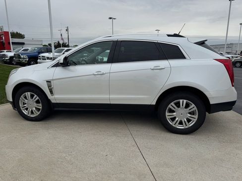Used 2012 Cadillac SRX Luxury AWD/4WD image 4