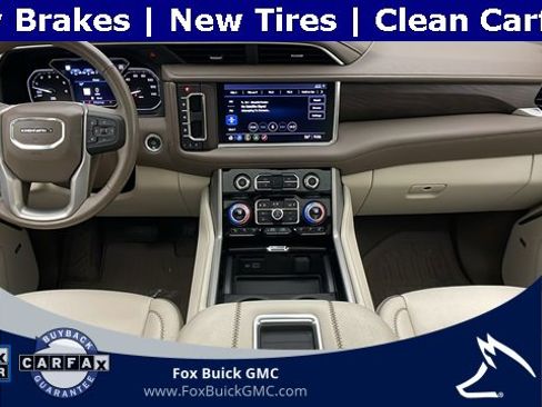 Used 2021 GMC Yukon XL Denali w/ Denali Premium Package image 6