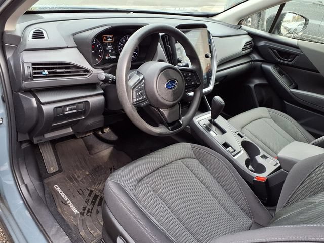 Used 2024 Subaru Crosstrek 2.0i Premium w/ Crosstrek Mirror Package AWD/4WD image 4