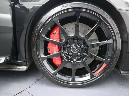 Used 2023 Audi R8 V10 GT RWD image 49