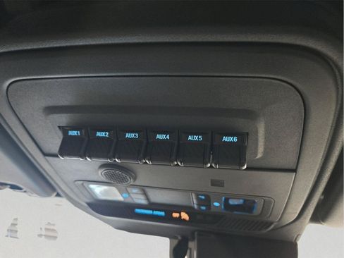 Used 2023 Ford Bronco Black Diamond AWD/4WD image 20