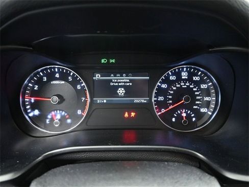 Used 2024 Kia Forte LXS w/ LXS Technology Package image 13