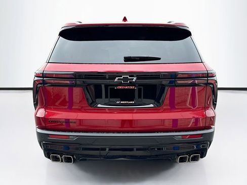 New 2026 Chevrolet Traverse LT w/ Midnight/Sport Edition image 7