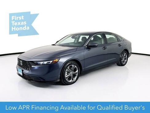 Used 2025 Honda Accord EX-L image 3