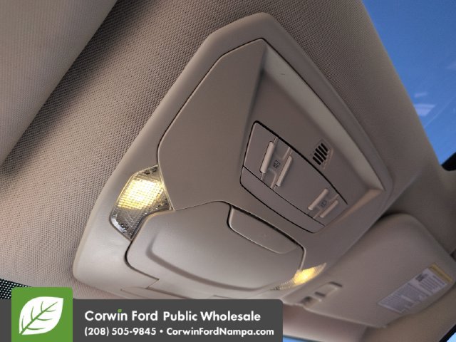 Used 2017 Ford Escape Titanium AWD/4WD image 22