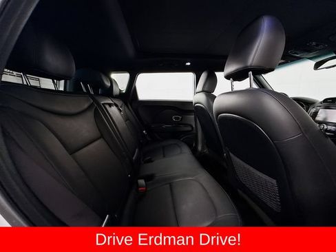 Used 2015 Kia Soul ! w/ Sun & Sound Package FWD image 28