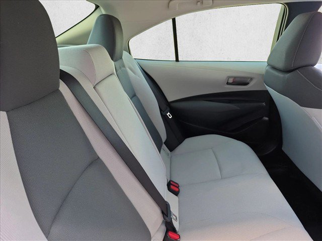 Certified 2022 Toyota Corolla LE FWD image 18