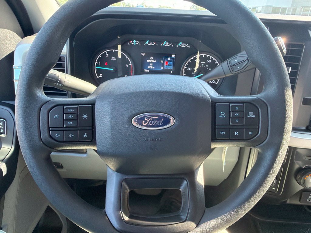New 2026 Ford F350 XL w/ XL Chrome Package AWD/4WD image 19