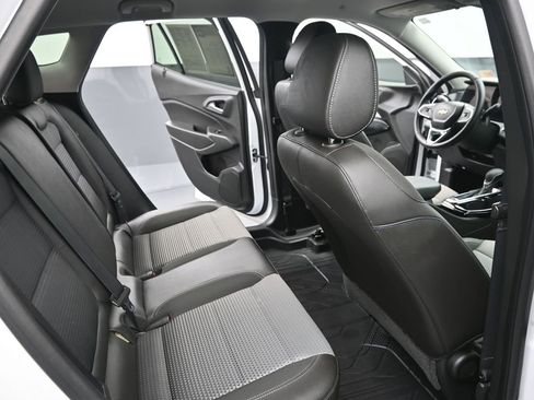 Used 2024 Chevrolet Trax LT w/ Driver Confidence Package image 26