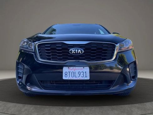 Used 2019 Kia Sorento LX w/ LX Convenience Package image 15
