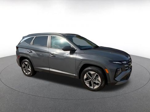 Used 2026 Hyundai Tucson SEL AWD/4WD image 2