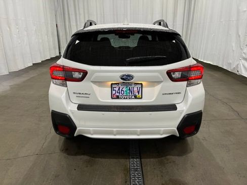 Used 2020 Subaru Crosstrek 2.0i Limited w/ Moonroof Package w/Navigation AWD/4WD image 5