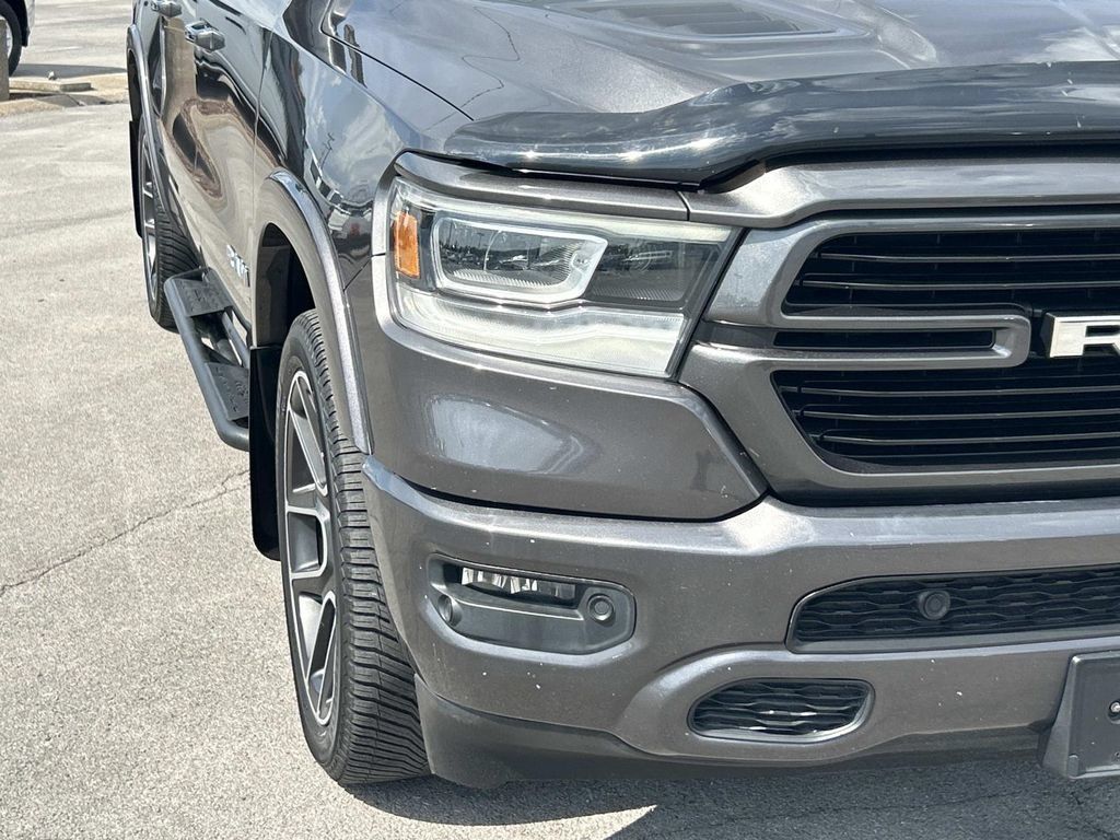 Used 2019 RAM 1500 Laramie AWD/4WD image 13