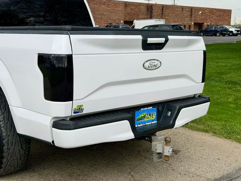 Used 2017 Ford F150 XL w/ Equipment Group 101A Mid image 38